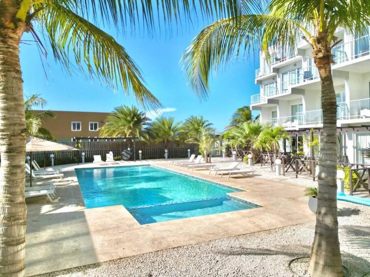 Family Apartment On Palm Beach. No Car Needed